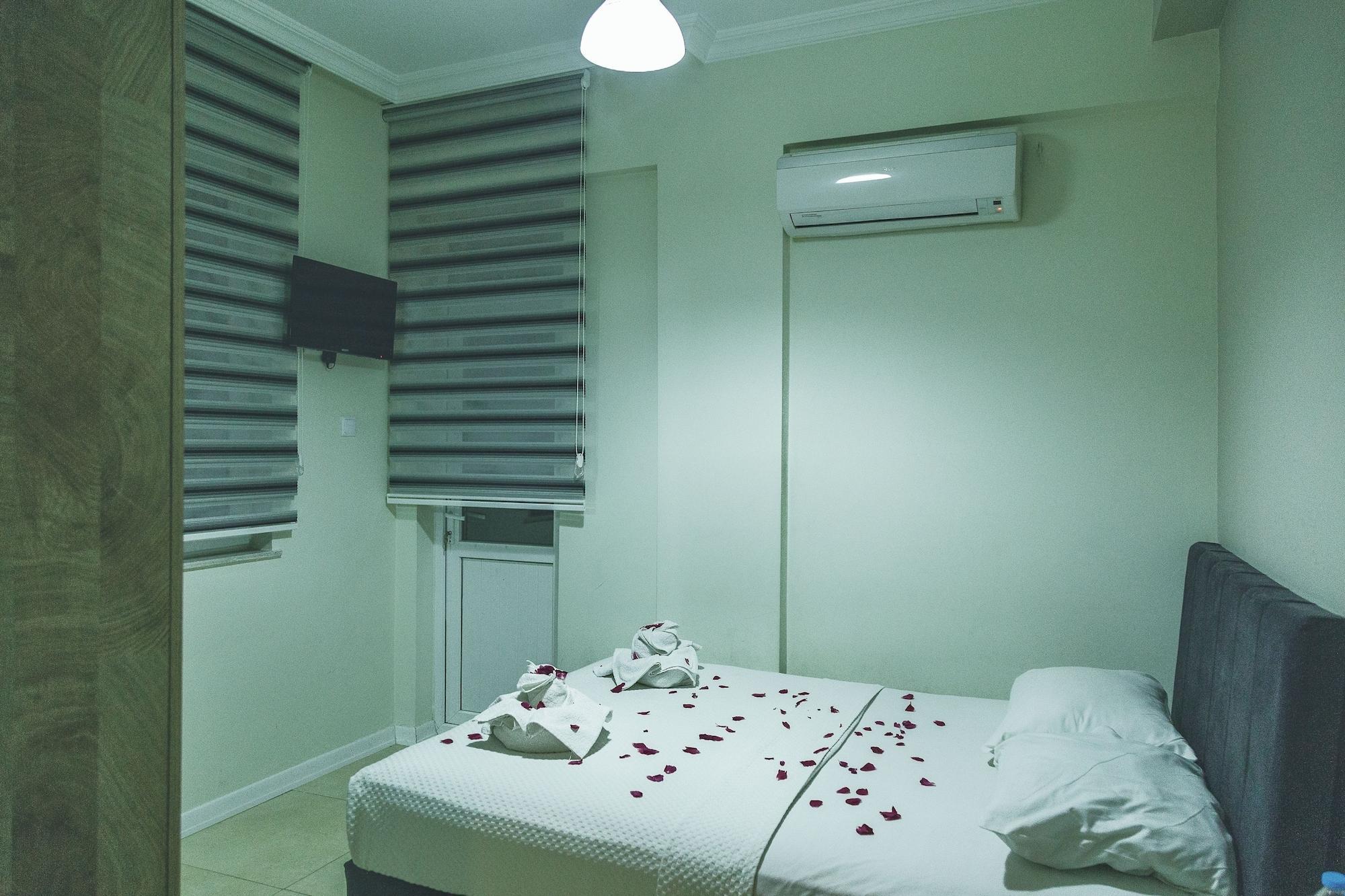 My New Hotel Antalia Esterno foto